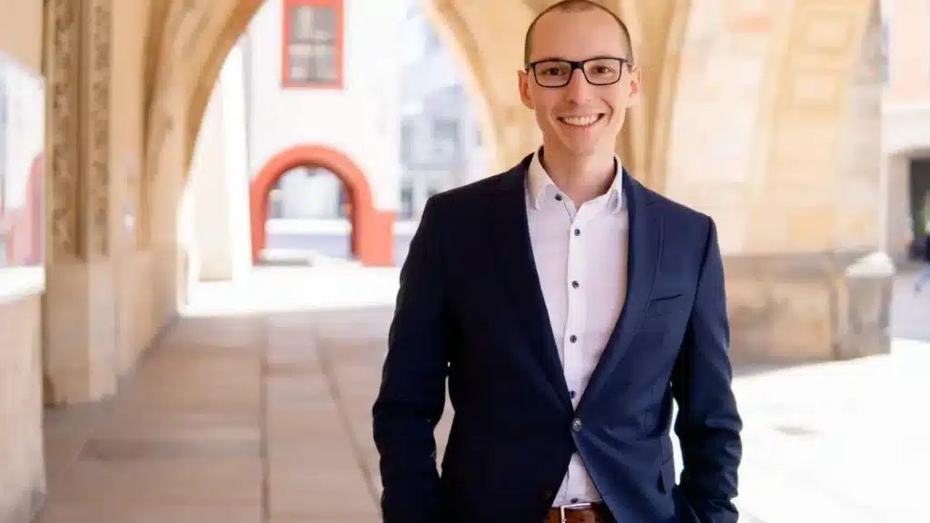 Die Vorteile einen unabhängigen Finanzmakler zu beauftragen und wann sich die Beratung wirklich lohnt